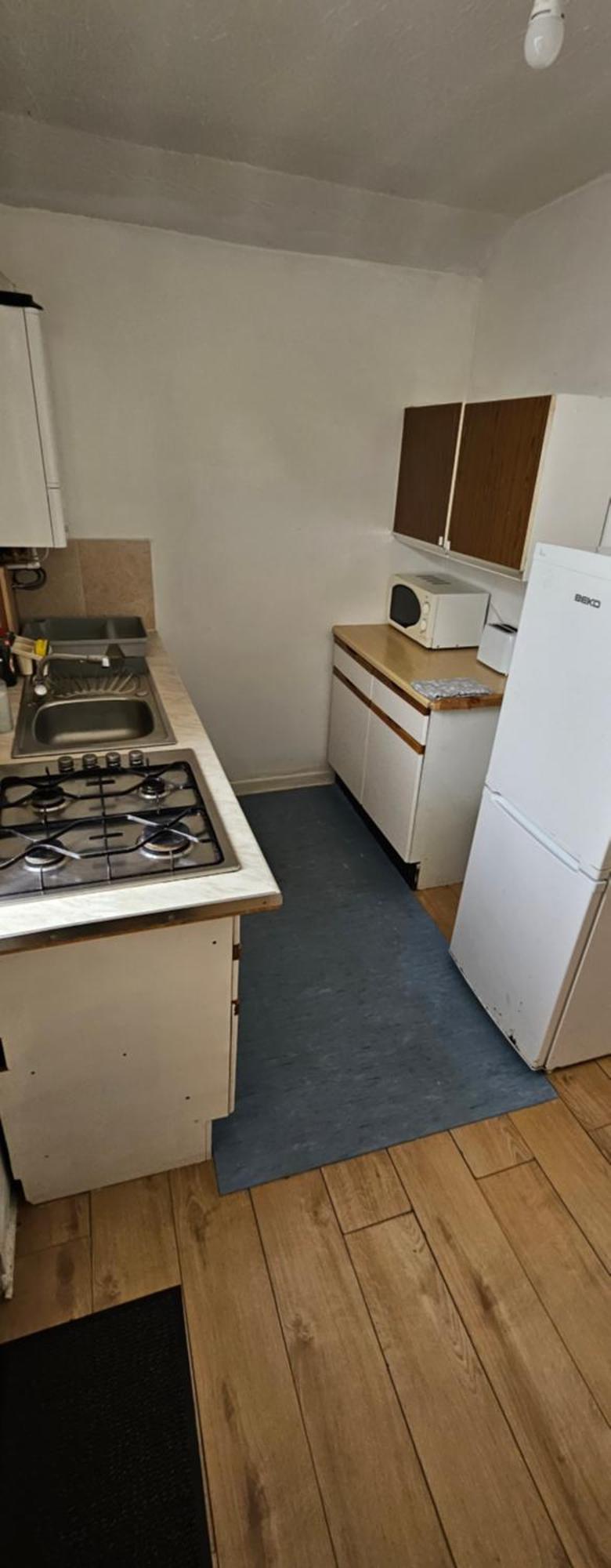 No Frills & Nothing Fancy 1 Bed Studio City Centre 卡迪夫 外观 照片